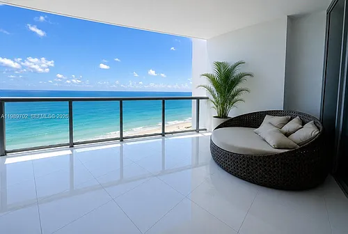 17121 Collins Ave #1905 Photo 1