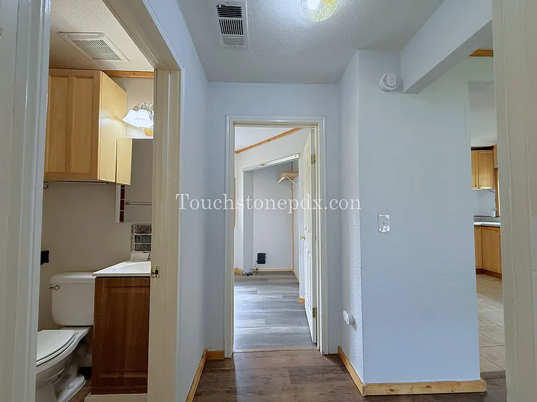 5660 SE 125th Ave — Photo 29