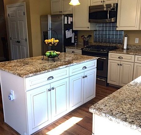 Large Pantry next to refrigerator
						:
						lots of storage