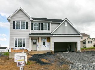 2159 Eagles Landing Dr #202, Upper Nazareth Township, PA 18064