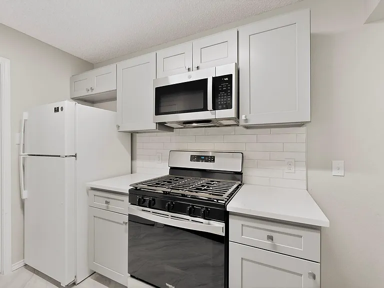 1115 Woodlief Trl — Photo 15
