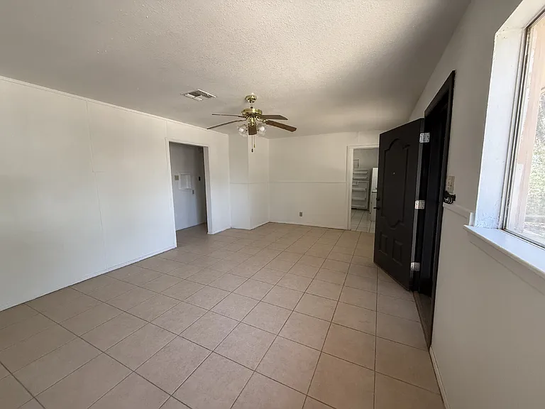 7289 Mimosa Ave — Photo 9