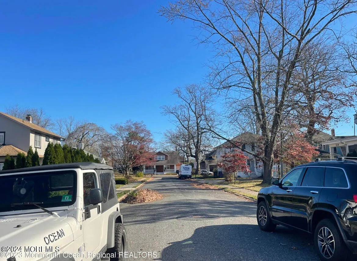 5 bed, 1230 sqft, $5,450 — Photo 4
