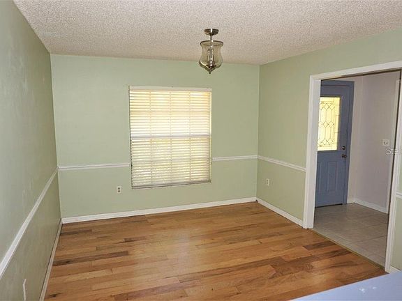 5th image of 5905 Cedar Pine Dr