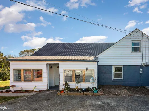 9 Locust St, Gettysburg, PA 17325