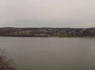 42 Bellevue Rd, Lloyd, NY 12528