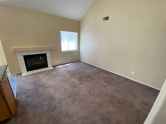 5th image of 3423 Penthouse Pl