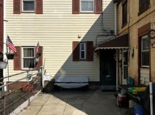 140 Prospect St, Jersey City, NJ 07307