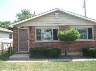 3606 Maxey Ct, Robbins, IL 60472