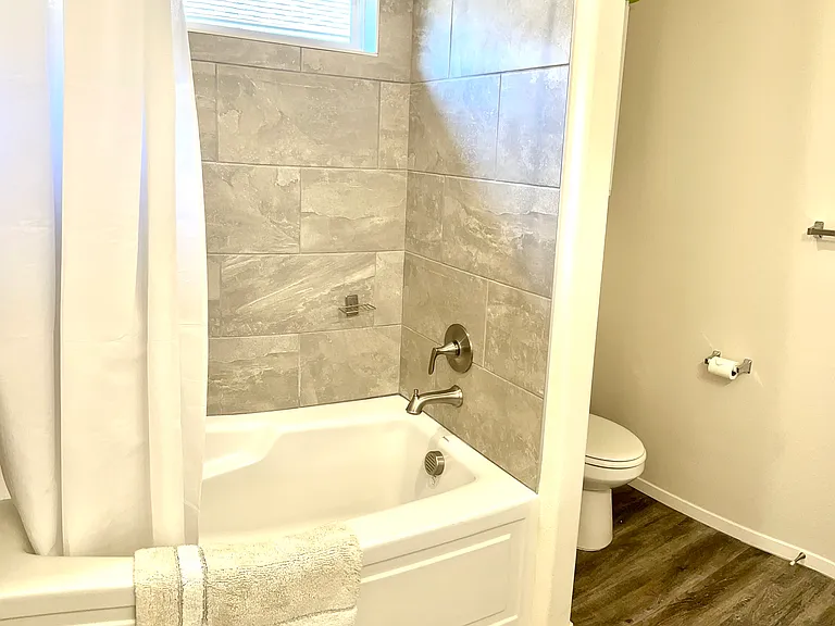 523 Woodcreek Loop — Photo 9