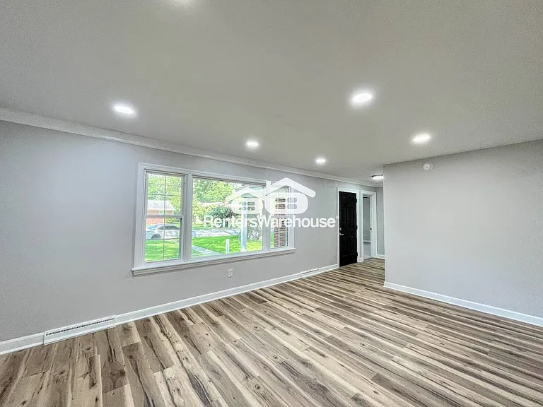 5 Paddock Dr — Photo 33
