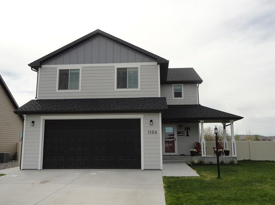 1st image of 1104 Blackberry Way