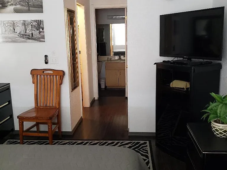 2094 Mesquite Ave #205 — Photo 6