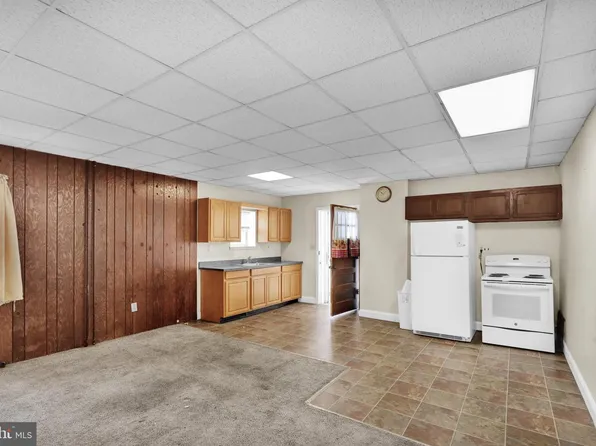206 Main St, Mohrsville, PA 19541