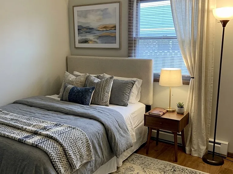 Second bedroom