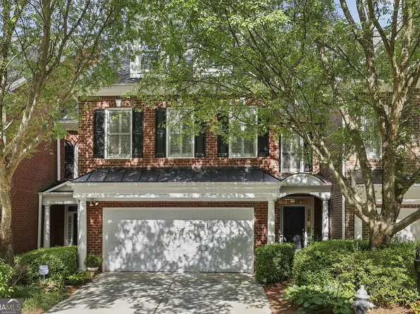 3 Carrington Way, Sandy Springs, GA 30328