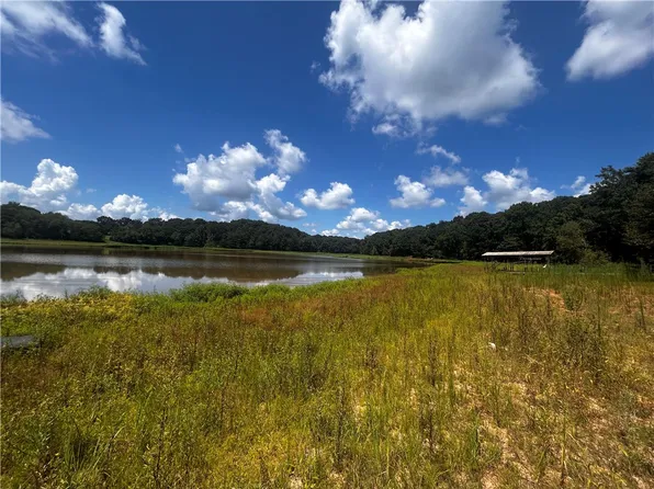 112 Beaver Ln, Townville, SC 29689