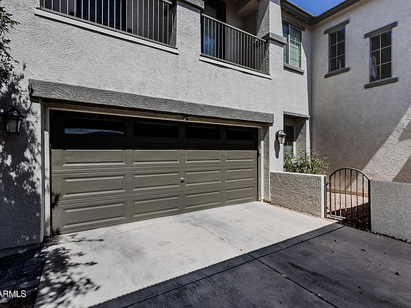 3rd image of 15872 W SHAW BUTTE Drive