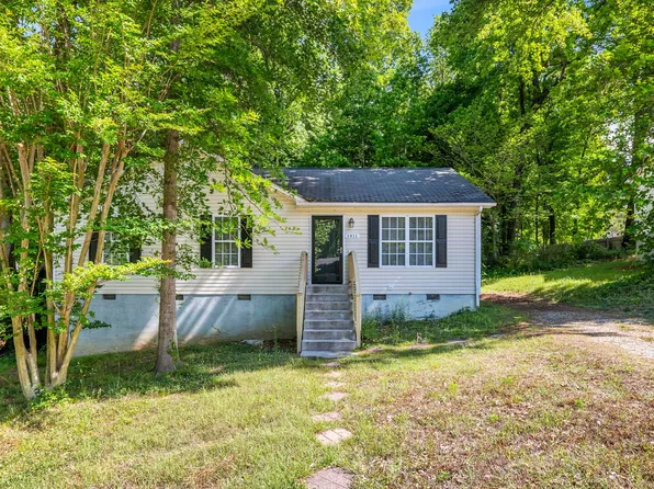 1811 Cody Ave, Greensboro, NC 27405