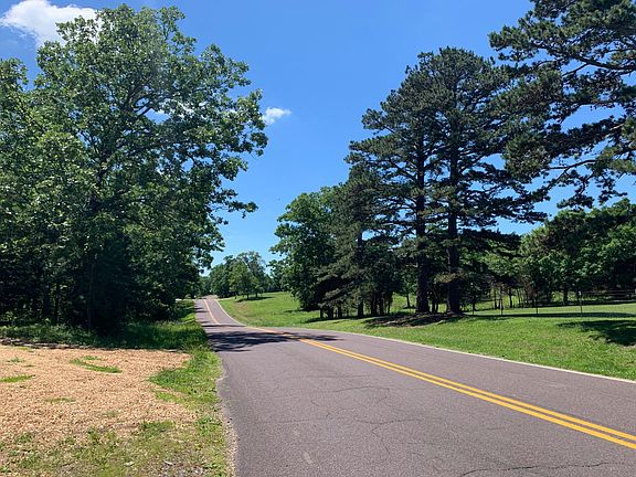 4th image of 319 Highway M