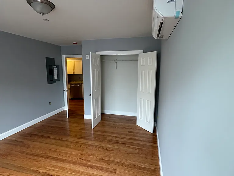 235 Ludlam St #1 — Photo 6