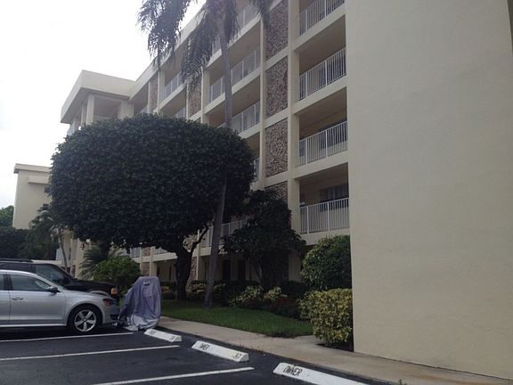 3rd image of 2801 N Palm Aire Dr APT 104