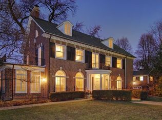 506 N Euclid Ave, Oak Park, IL 60302