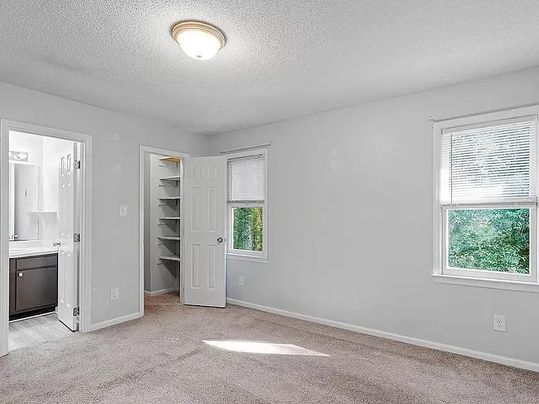 524 Brent Rd — Photo 11