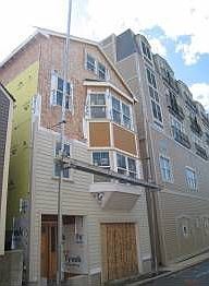 2nd image of 287 Bolton St