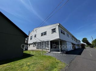 935 E 2nd St APT C, Nescopeck, PA 18635
