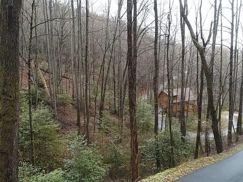 2nd image of 15 Bailey Ave
