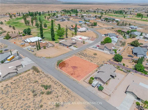 7813 E Saddleback Dr, Kingman, AZ 86401