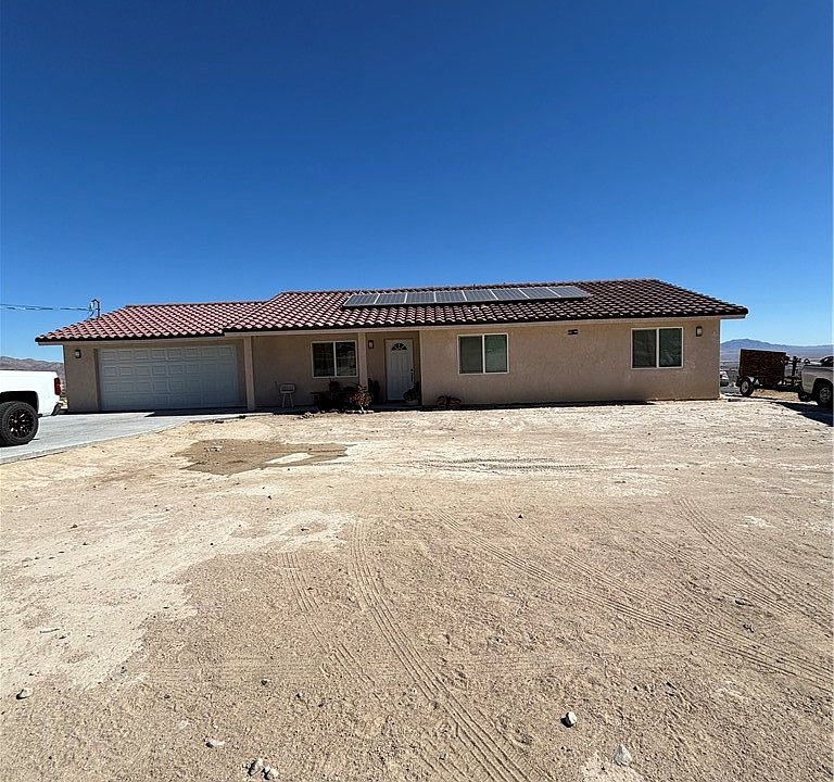 1st image of 32206 Sapphire Rd