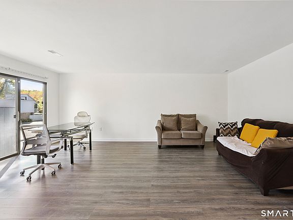 4th image of 5 Melon Lane #5