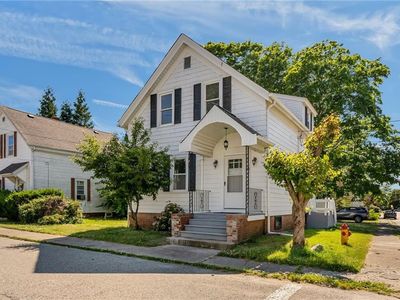 45 Smith St E, Riverside, RI, 02915