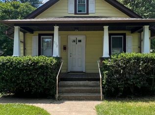112 Oak St, Fredericksburg, VA 22401