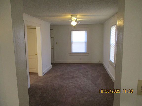 4th image of 348 Carey Ave