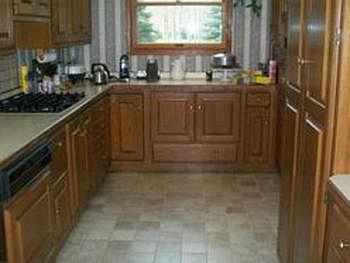 Nice spacious kitchen with great cupboards - look at all of the room