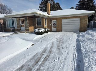 23382 Masch Ave, Warren, MI 48091