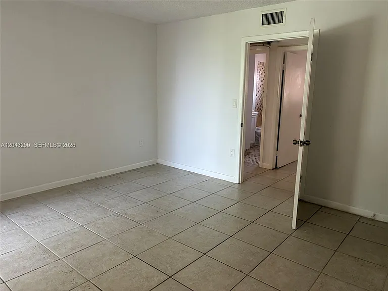 8420 SW 133rd Avenue Rd #422 — Photo 18