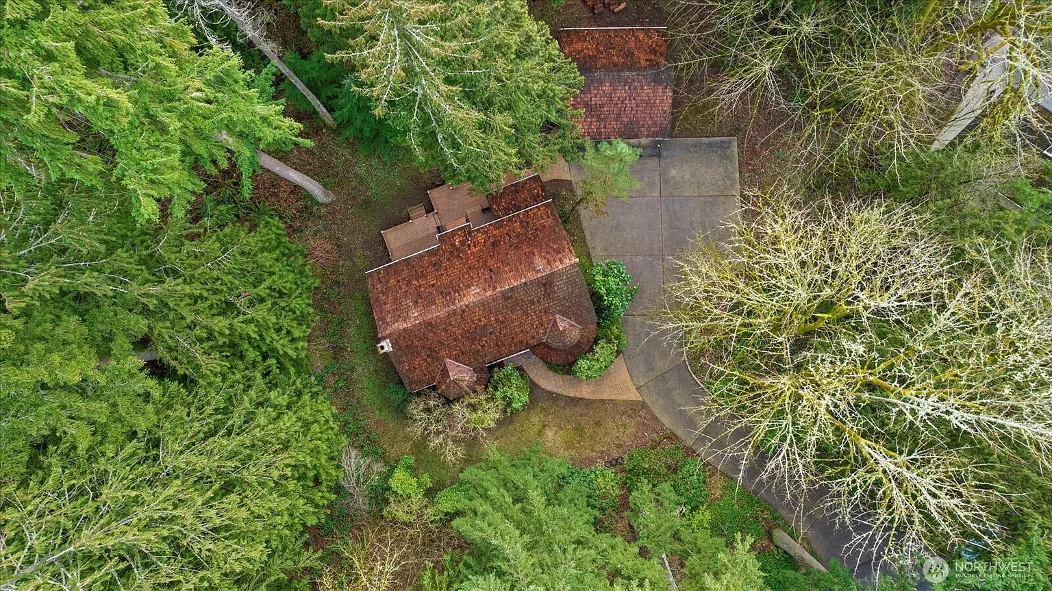119 Louis Thompson Road NE photo 1
