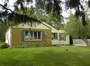W230N9489 Colgate Rd, Lisbon, WI 53089