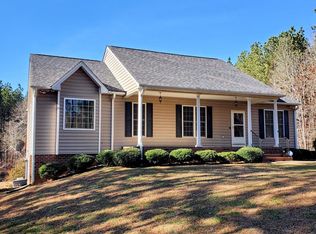 3893 Burkeville Rd, Victoria, VA 23974