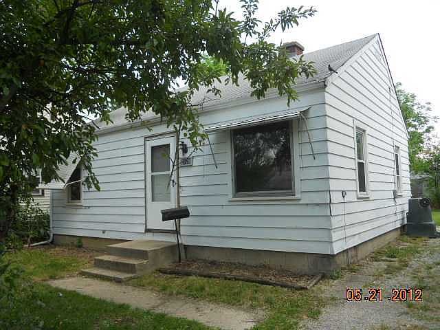 1st image of 2778 Azelda Ave