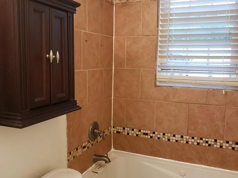8109 Garland Ave #6 — Photo 13
