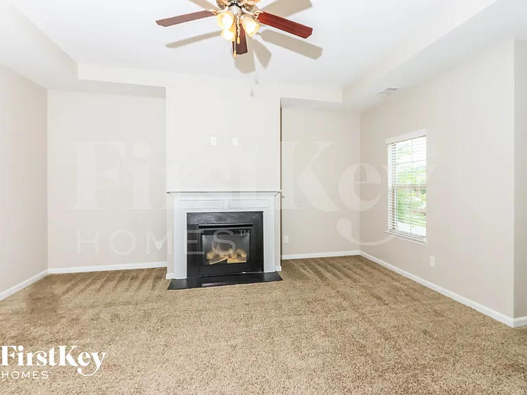 356 Madison Grace Ave — Photo 7