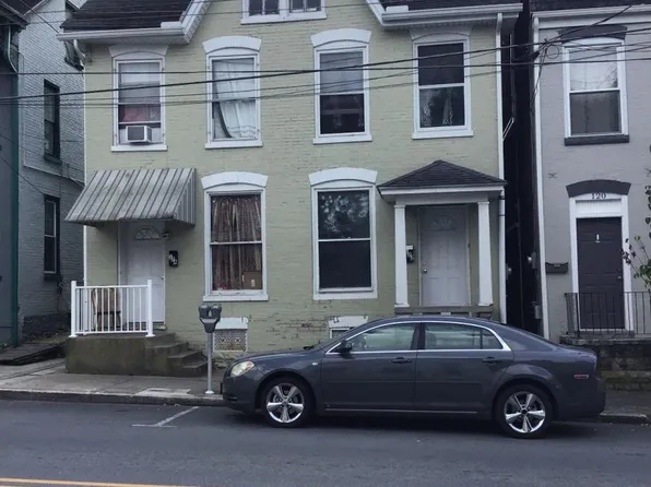 122 E Washington St, Chambersburg, PA 17201