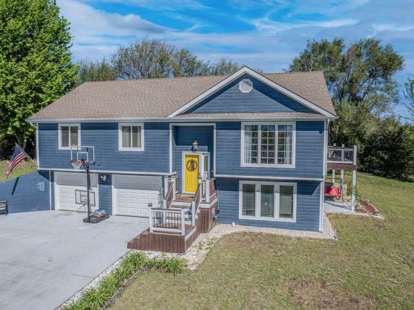 3020 Rolling Meadows Ln