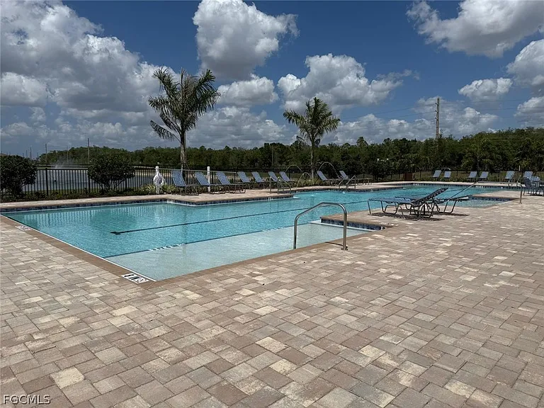 11162 Sunset Preserve Dr — Photo 26