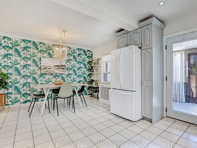135 Cadorna Ave — Photo 12